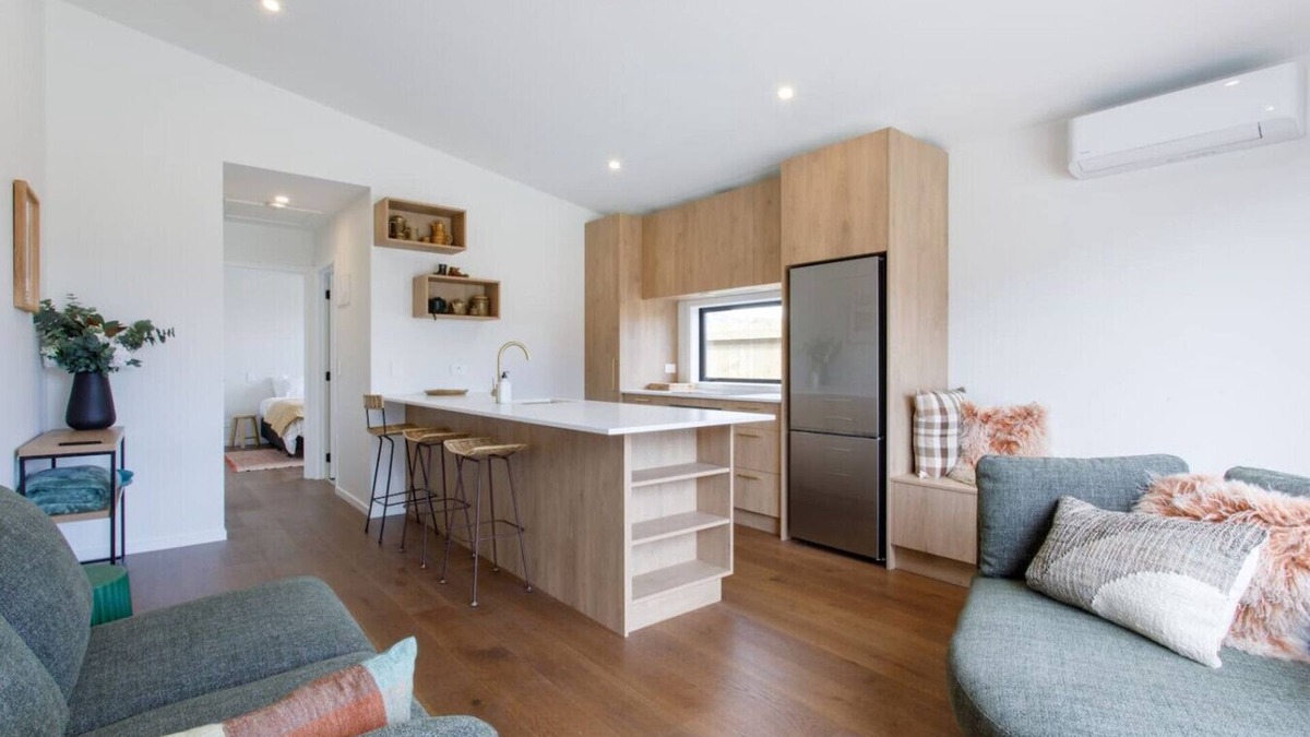 Lake Hawea Apartment | Longview Luxe Retreat