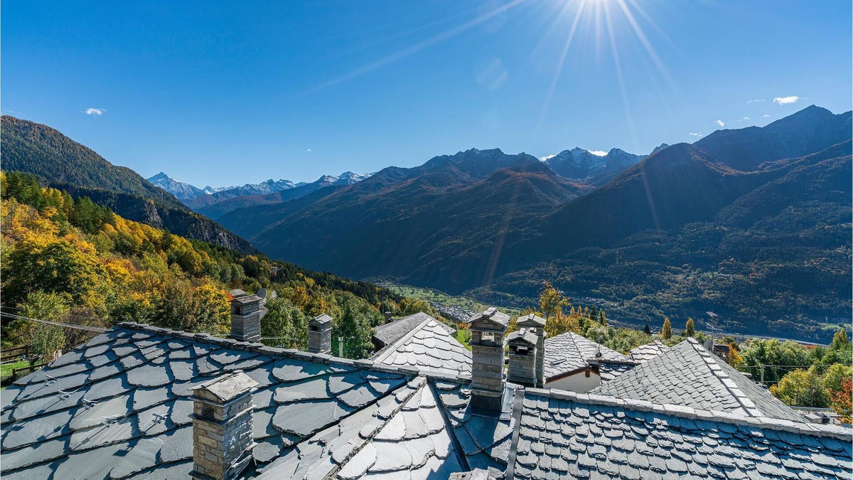 Cheverel Apartment | Look forward to a vacation in this charming vacation apartment with a view of the northern Italian m