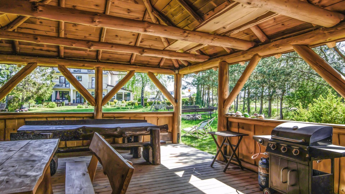 Jastrzebia Gora Apartment | Look forward to a wonderful family holiday in this inviting holiday home by the sea