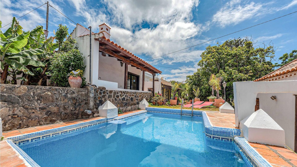 Valle de Guerra Apartment | Look forward to a wonderful vacation in this cozy vacation apartment.