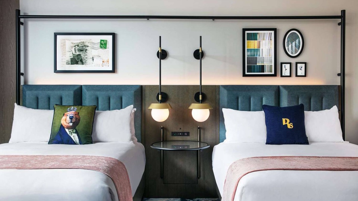 North Capitol Street Hotel | Look No More! TWO Spacious and Modern Units with City View, Pets are Allowed!