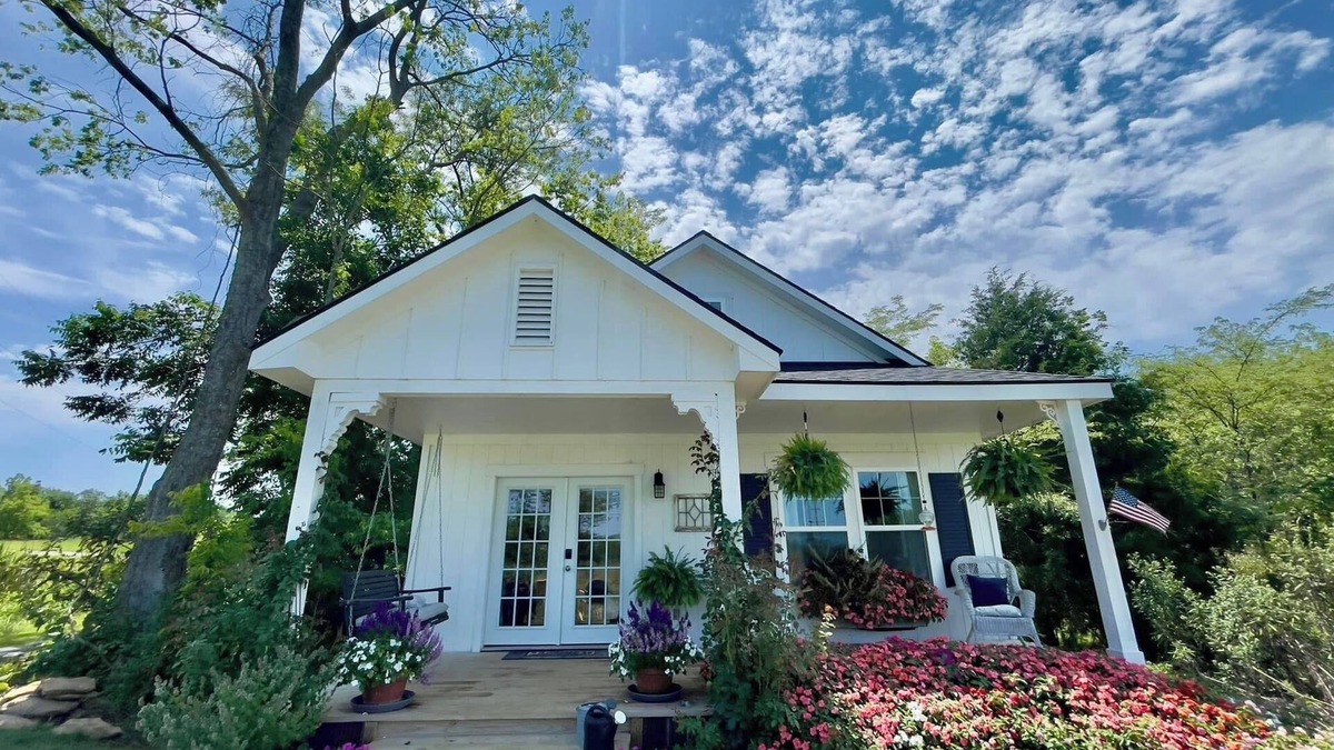 Johnson County Cottage | Looking for a perfect escape from the city !