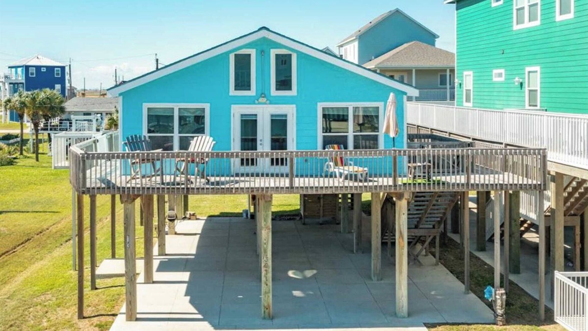 San Luis House | Looking for a Quiet & Peaceful Island Escape?