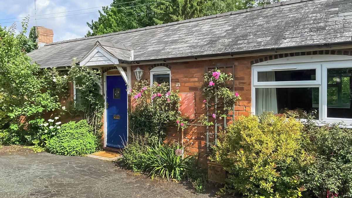 Tarrington Cottage | Looking for a romantic escape in Herefordshire’s rolling countryside.