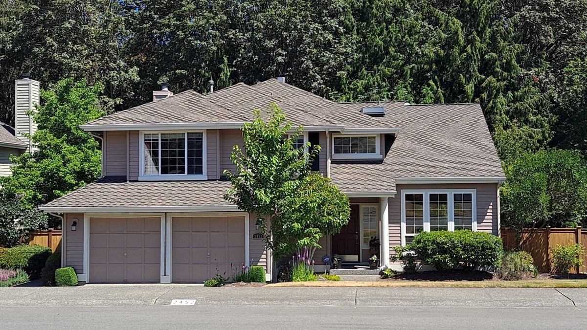 Sammamish House | Looking for an extended stay? Single Family Home 2 Blocks from Christa McAuliffe