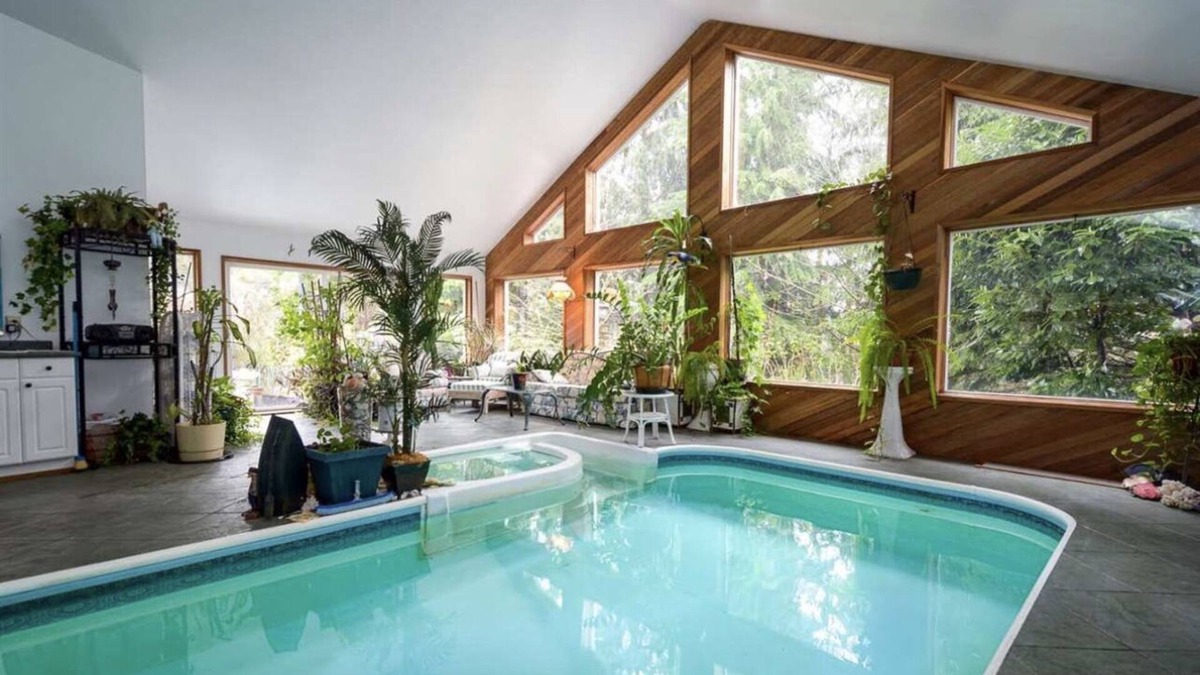 Maple Ridge House | Looking for the perfect escape from the city?