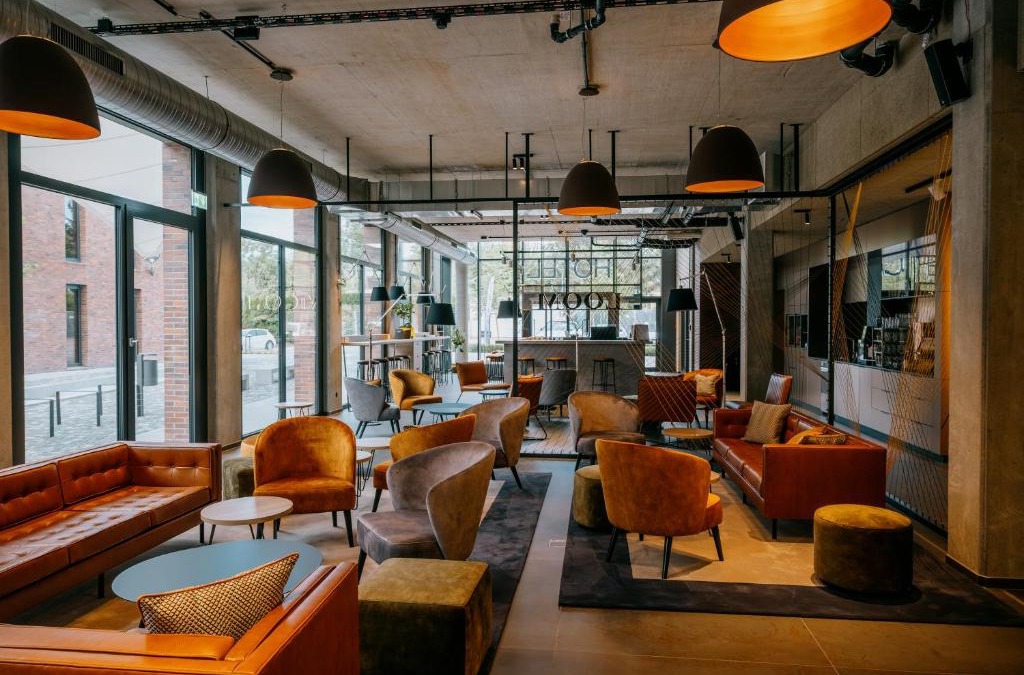 Eislingen/Fils Hotel | LOOM Hotel & Skybar