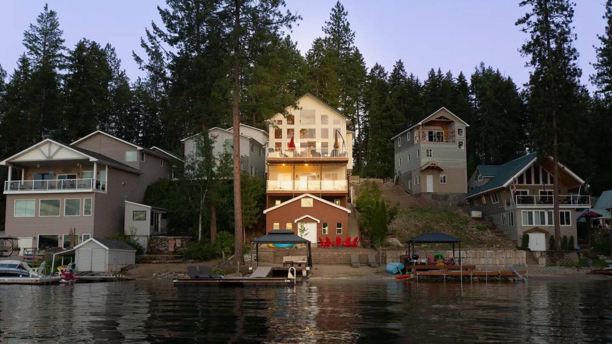 Loon Lake House | Loon Lake Escape Waterfront
