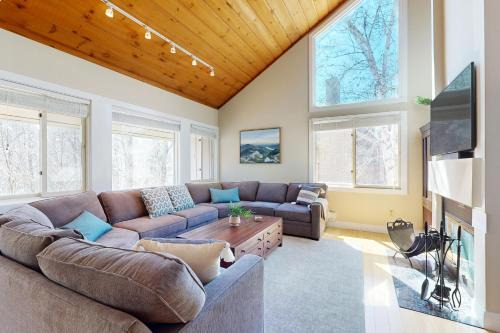 Lincoln Apartment | Loon Mountain Retreat