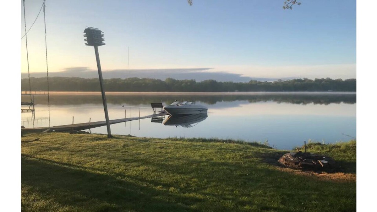 Big Lake House | Loondocks MN, Family-Friendly Lake Hideout!