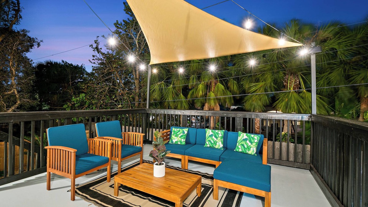 Indian Harbour Beach Apartment | Lora Square
