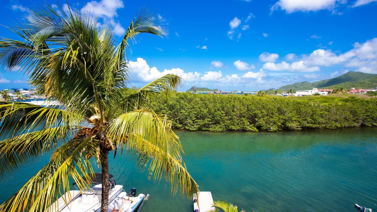 Simpson Bay Apartment | Loreens Dream 1br Sbyc