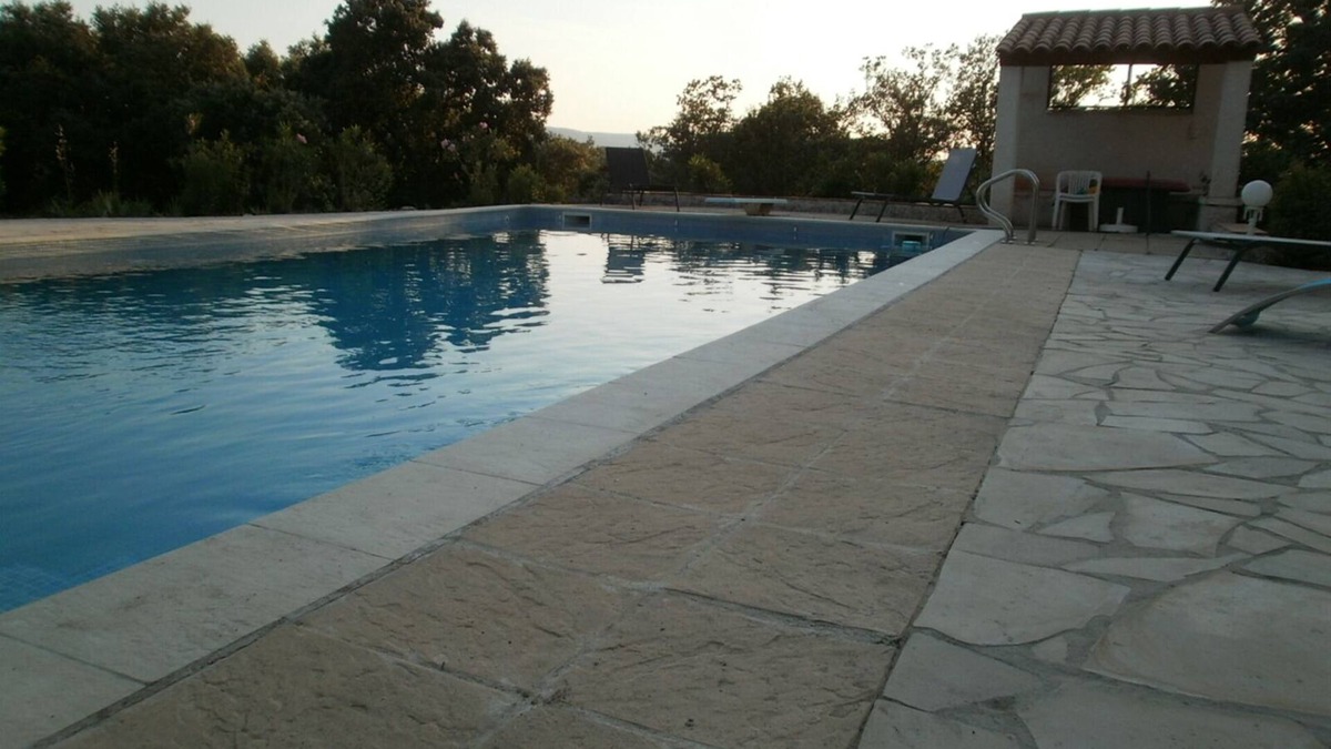 Lorgues House | Lorgues, large studio, huge 12x6 swimming pool with diving board, superb view, quiet location