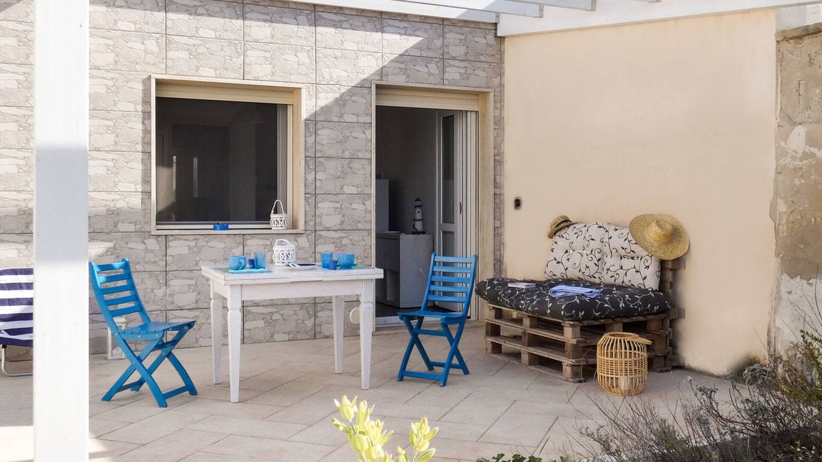 Torre Chianca House | LORYBLU - TWENTY STEPS FROM THE SEA