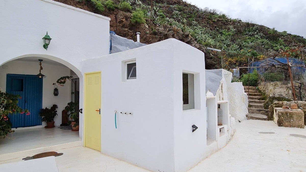 Galdar Cottage | Los Andenes Cave