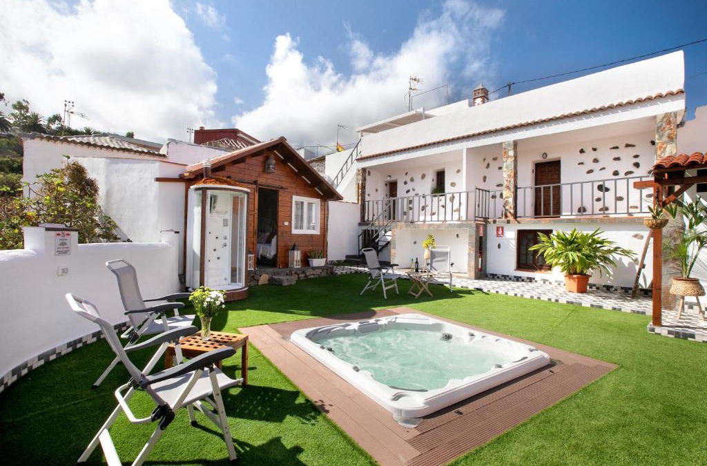 San Juan de la Rambla House | los diablitos 2b