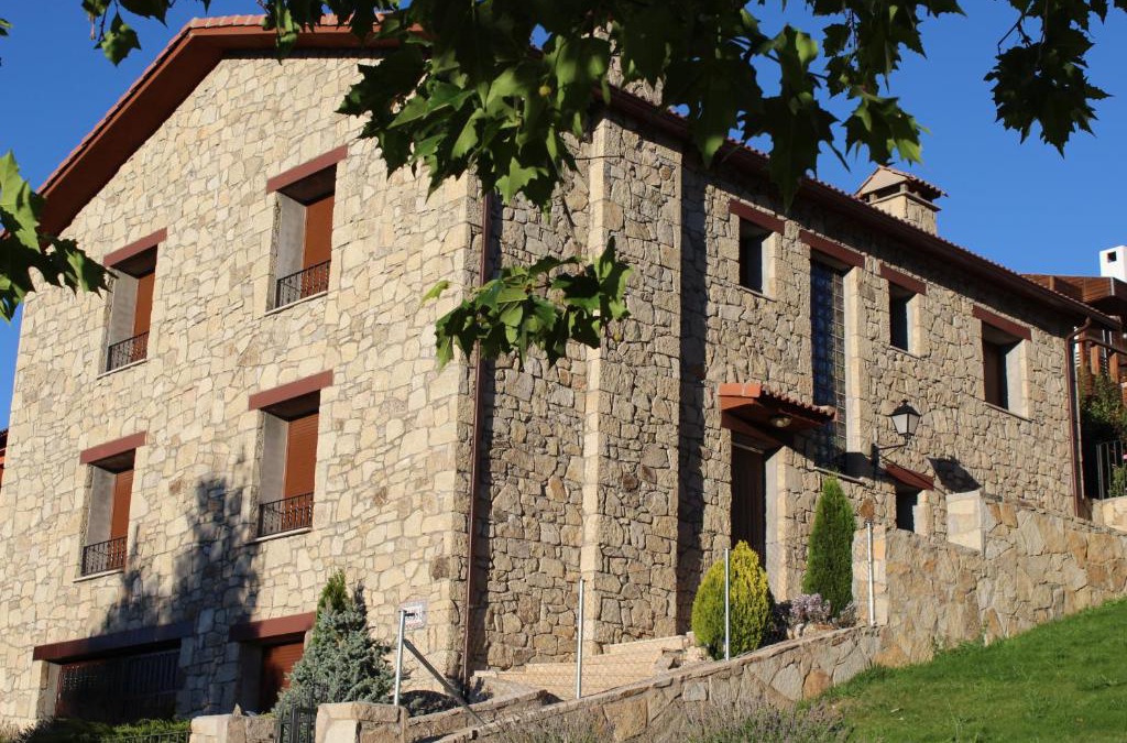 Hoyos del Espino House | Los Guijos