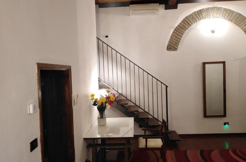 Ferrara Historic Centre Apartment | Los Lirios appartamento centro storico Ferrara