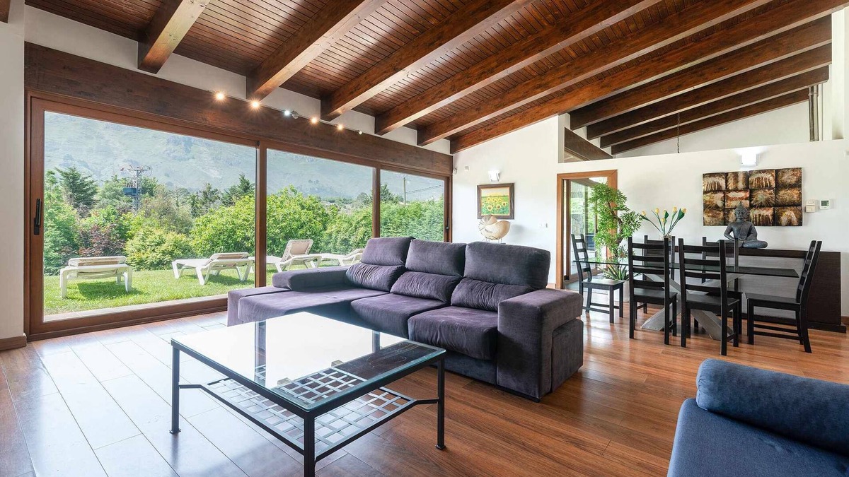 Parres Municipality House | Los Nogales Vacation Villa