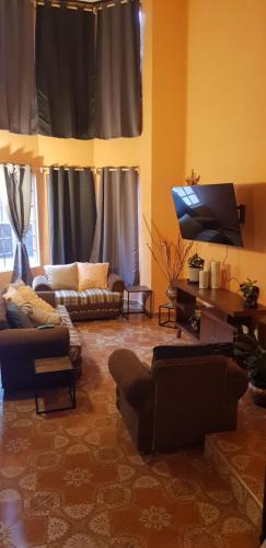 Tonatico House | LOS SOLES RESORT 2 a 6 huéspedes