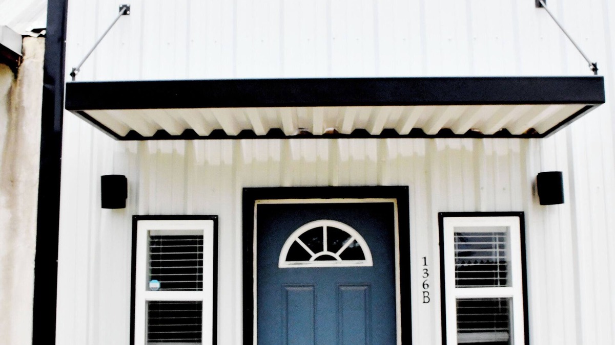Camp Swift House | Lost Pines Escape in Bastrop-2 bedroom 1.5 bathn28 mls to Circuit of Americas F1