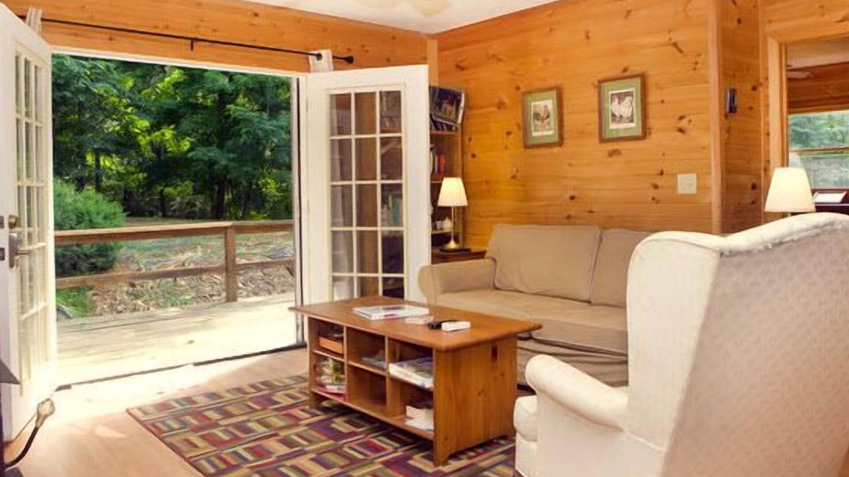 Wardensville Cabin | Lost River WV 2-br 1-ba cabin (Unit A)