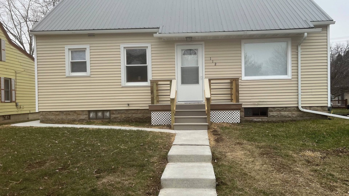 Preston House | Lots of charm and only blocks away from the Root River and Bike trails