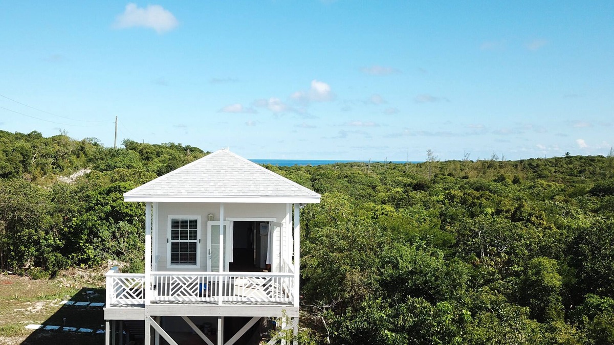 Governor's Harbour Cottage | Lotus Lane Ocean View Cottage