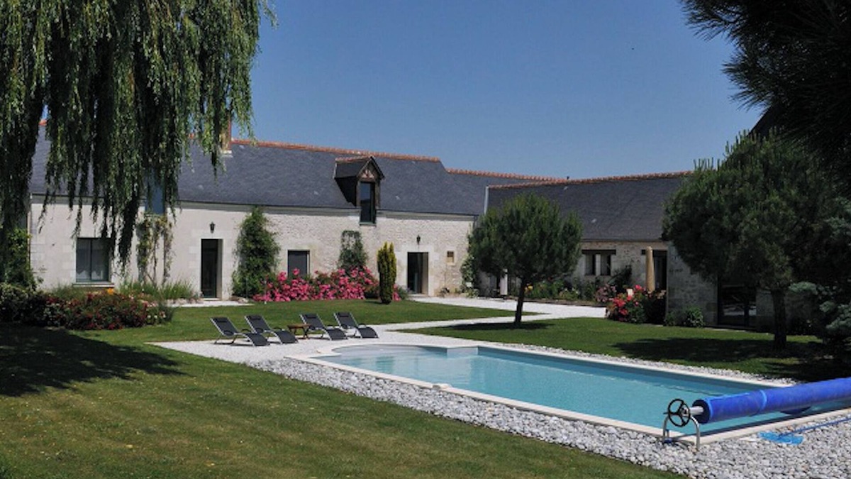 Louans House | Louans: The Farm of the Sheath, idyllic setting, 2 bedrooms