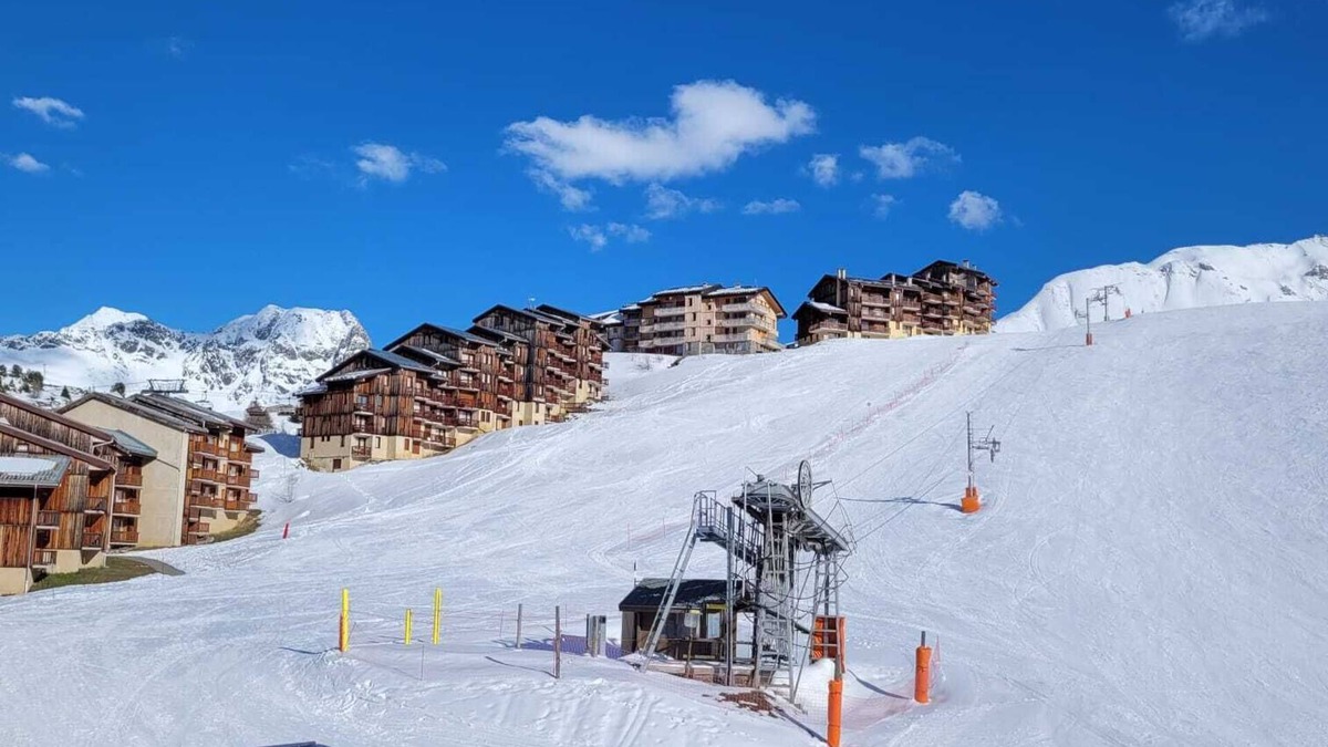 Plangagnant Apartment | Loue Appart Plagne Village - 2100m -4 à 6 Pers -2 Chambres - au Pied des Pistes