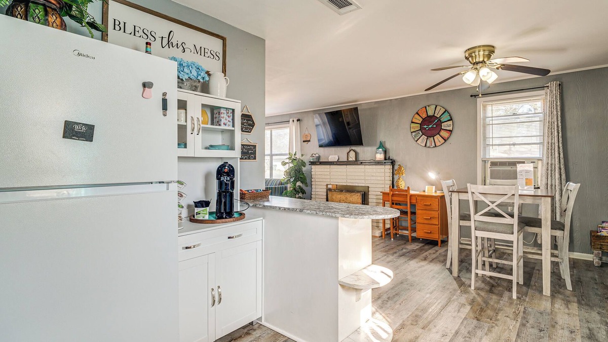 West Monroe Cottage | 'Louisiana Roots' Home 3 Mi to Dtwn West Monroe!