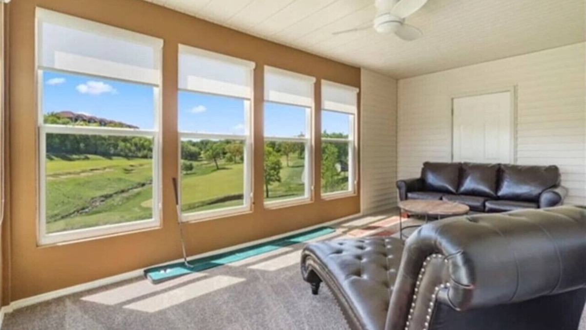Branson Apartment | Lounging on the Links