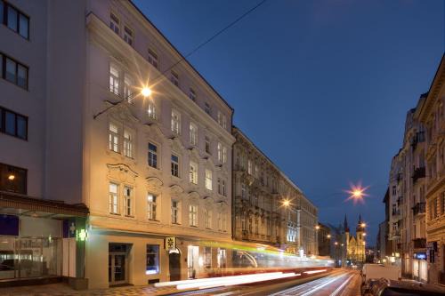 Holesovice Apartment | Louren Apartments