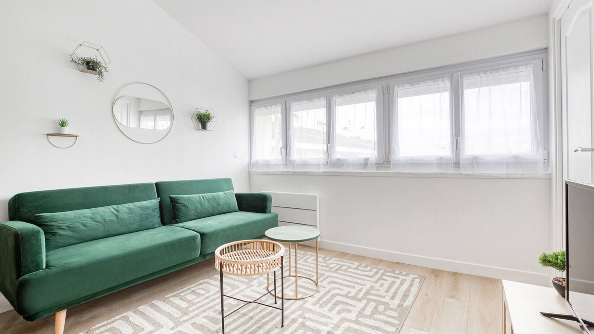 Louvres Apartment | Louvres Elegance / Netflix / Roissy CDG