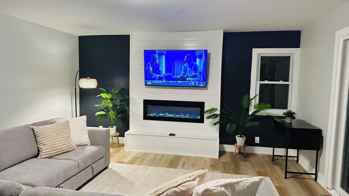 Burbank House | Love: A charming 3 BR-2.5 BA house in Burbank!
