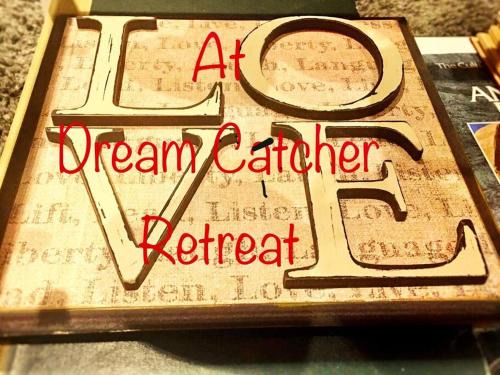 Whitby Apartment | LOVE and Relax at Dream Catcher Retreat
