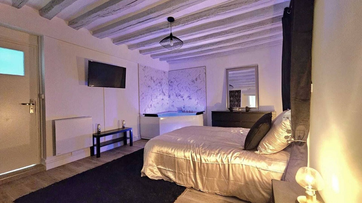 Nemours Apartment | Love Escape Centre Ville de Nemours
