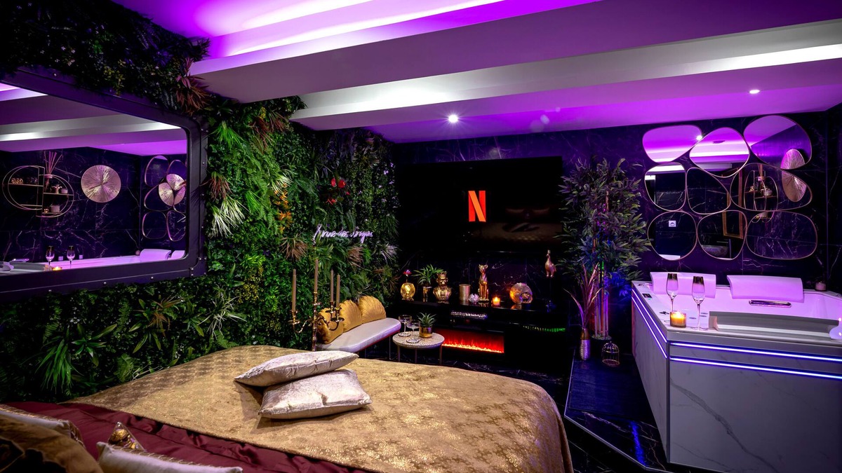 Saint-Mathieu Apartment | Love Room « La Nuit de Rêve »