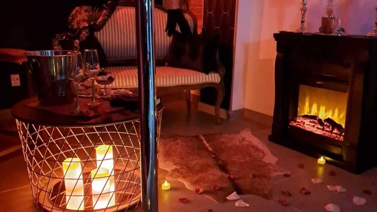 Chateau-Guibert House | Love Room Vendée - The Secrets of the Château