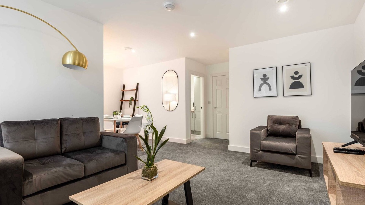 Rotherham Apartment | Lovely 1 Bed Central Rotherham Apartment