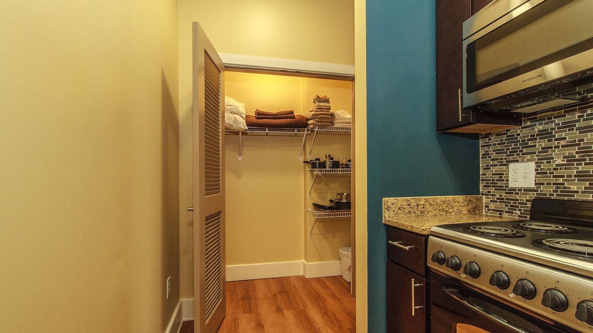 St. Clairsville House | Lovely 1 Bed Minutes from Wheeling - 201
