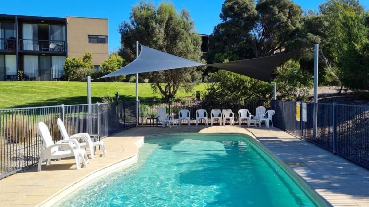 Fingal Apartment | Lovely 1 Bedroom Holiday Apartment