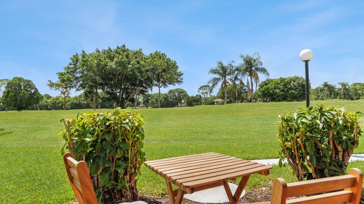 The Meadows Condo | Lovely 1bed/1bath condo The Meadows GOLF COURSE VIEW!