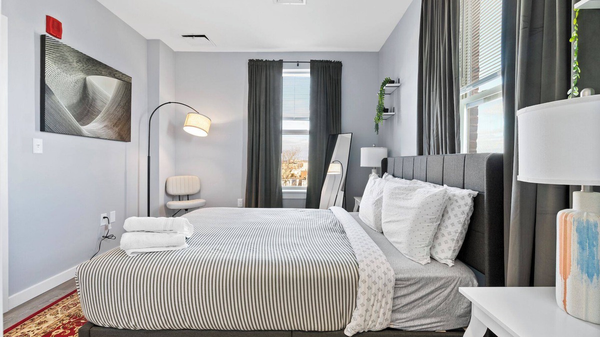 Everett Apartment | Lovely 1BR Near Encore Boston 2853