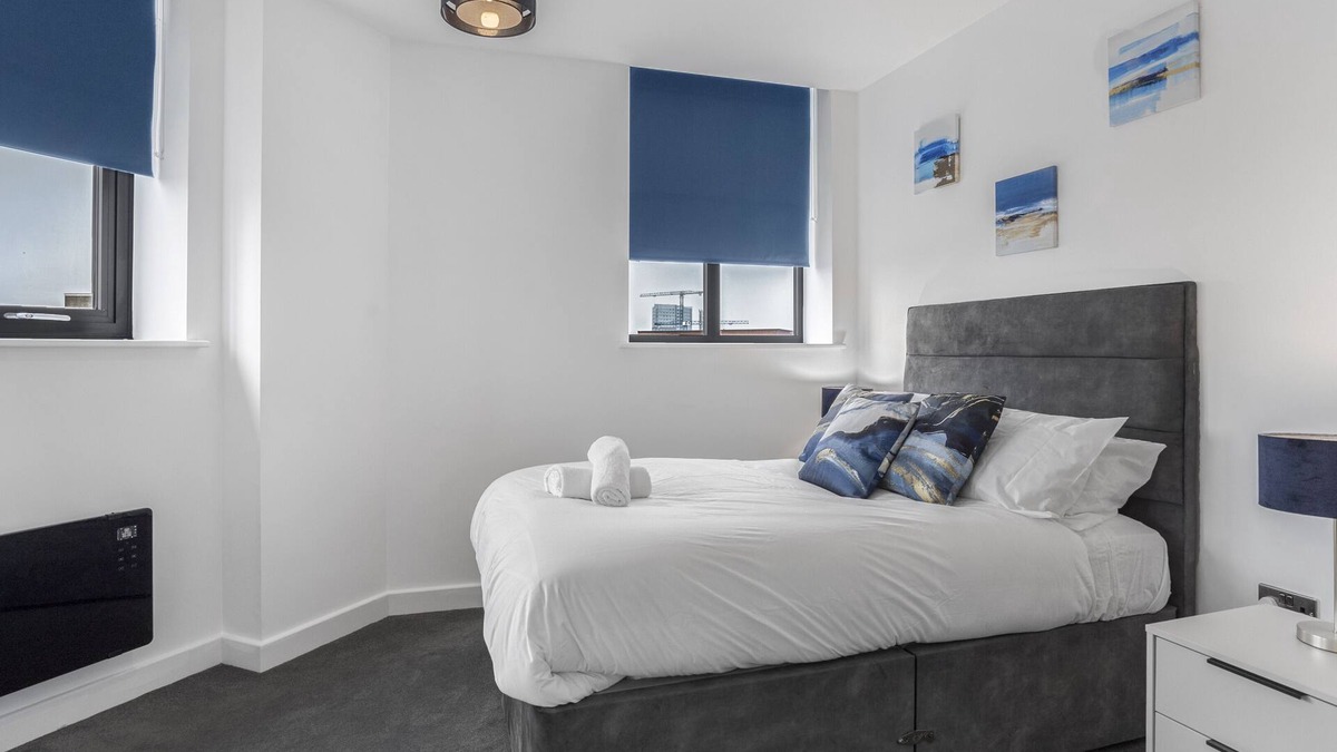 Gay Village Apartment | Lovely 2-Bed Apartment in Birmingham