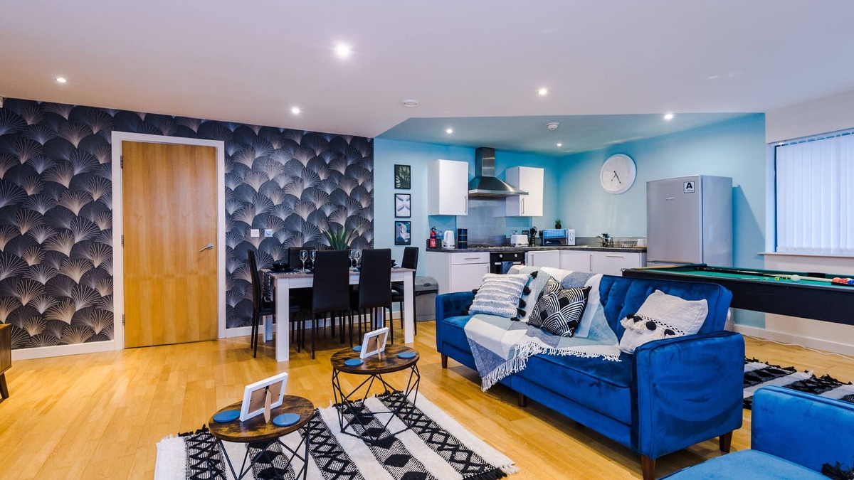 Vauxhall Apartment | Lovely 2 bed apartment ✔pool table ✔free parking
