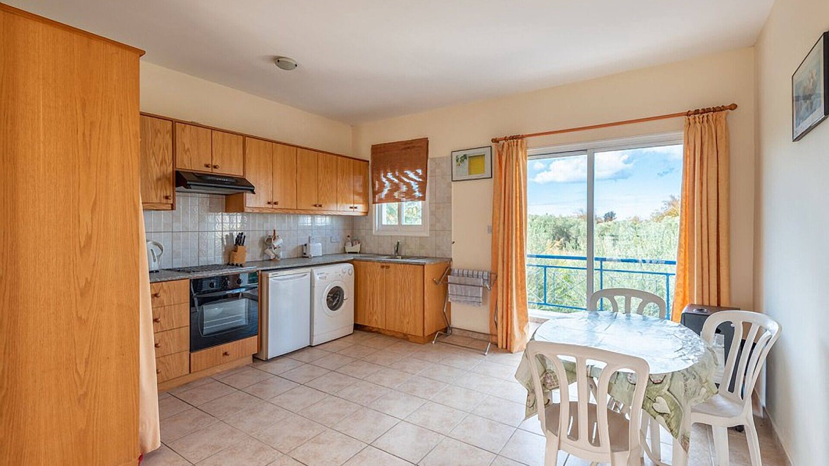 Prodromi Apartment | Lovely 2 bed apartment, 3 Lemon Grove