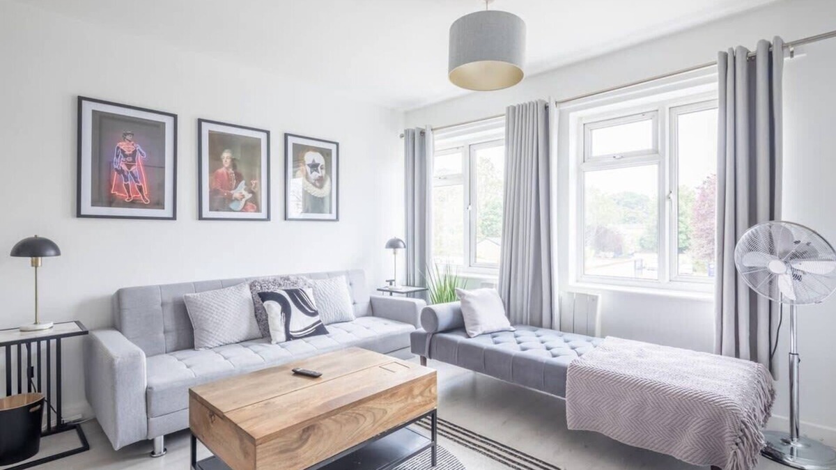 Cherry Hinton Apartment | Lovely 2 bedroom apartment - ideal location!