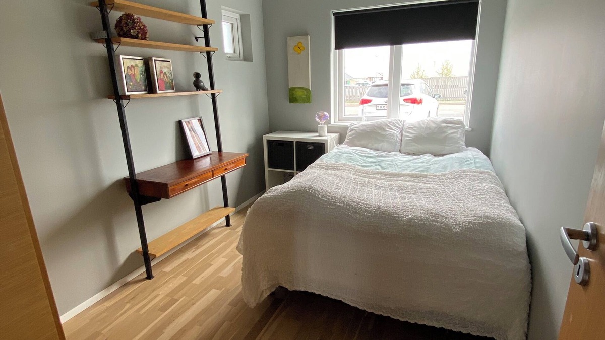 Njardvik Apartment | Lovely 2-bedroom apartment near Keflavik Airport and the Blue Lagoon.