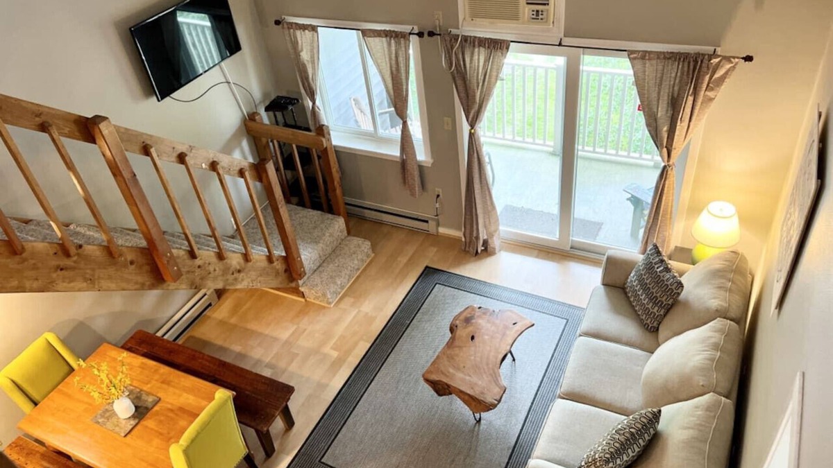 Lincoln Apartment | Lovely 2 Bedroom Loft at Loon Mountain! Lincoln NH